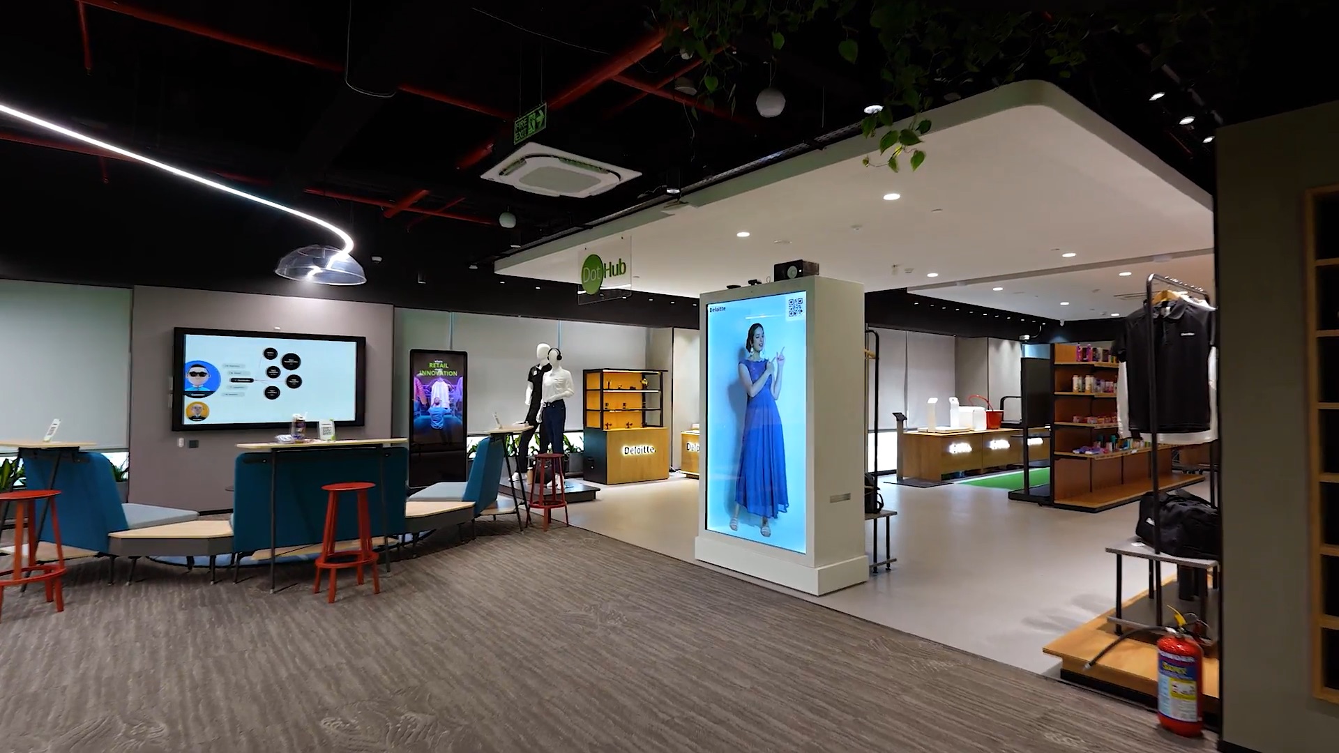 Experience Center in Retail.jpeg